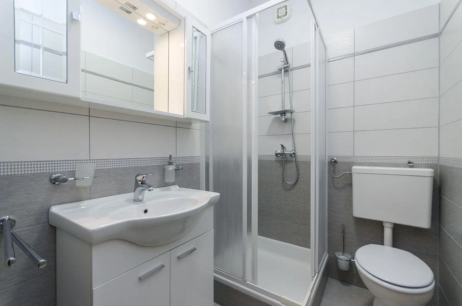 Traumhaftes Penthouse Nur 400 Meter Zum Strand Mit Beheizbarem Pool, Meerblick, Babybett, Grill Crikvenica