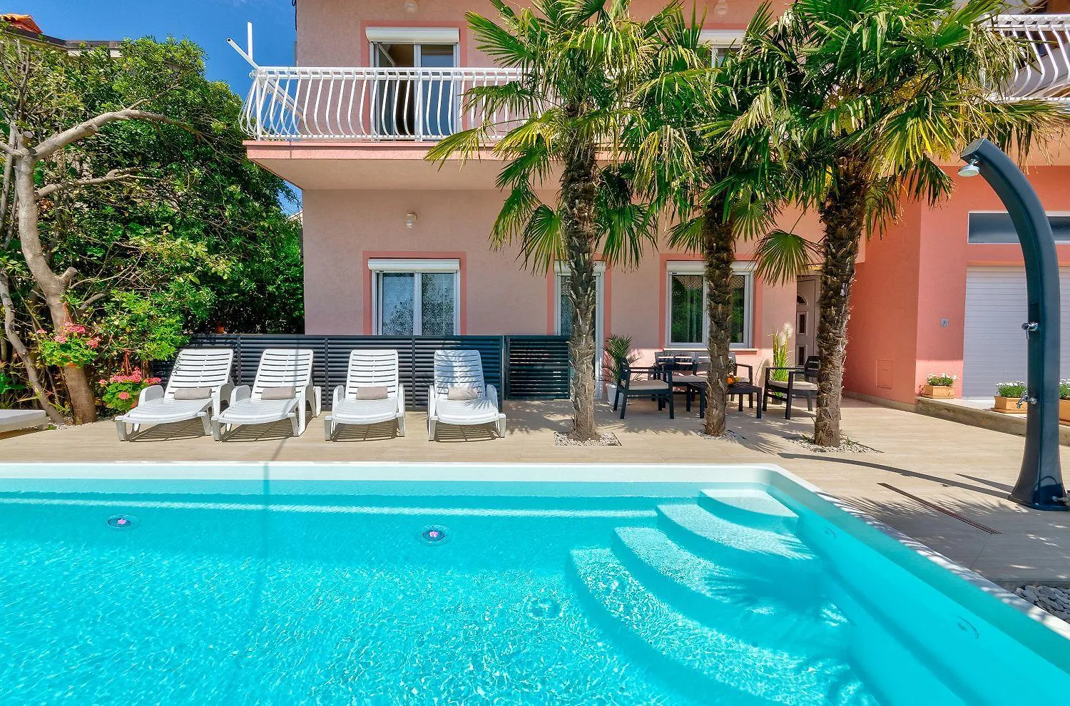 Traumhaftes Penthouse Nur 400 Meter Zum Strand Mit Beheizbarem Pool, Meerblick, Babybett, Grill Crikvenica Apartment